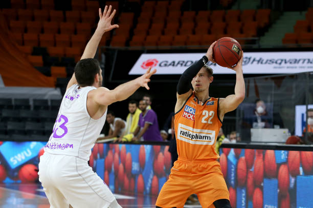 仅为球队们 仅为球队们