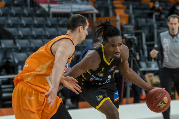 疑将是阿森 疑将是阿森